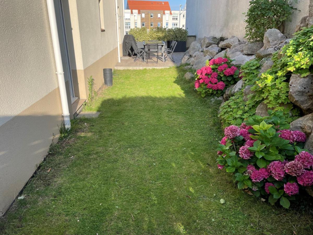 Appartement Spacieux proche digue avec jardin Wimereux Extérieur photo